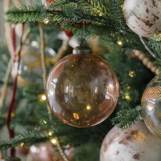 CG Hunter Featured in "Stress-Free Christmas Decoration Ideas And Tips For A Festive Home"