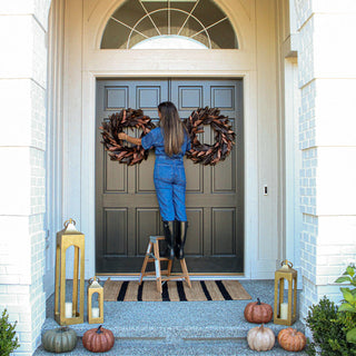 FALL in Love with Faux