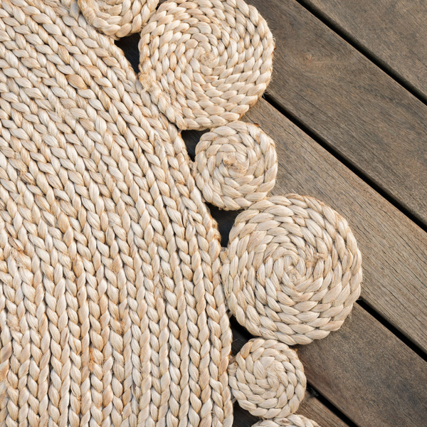 Natural Round Scalloped Jute Rug