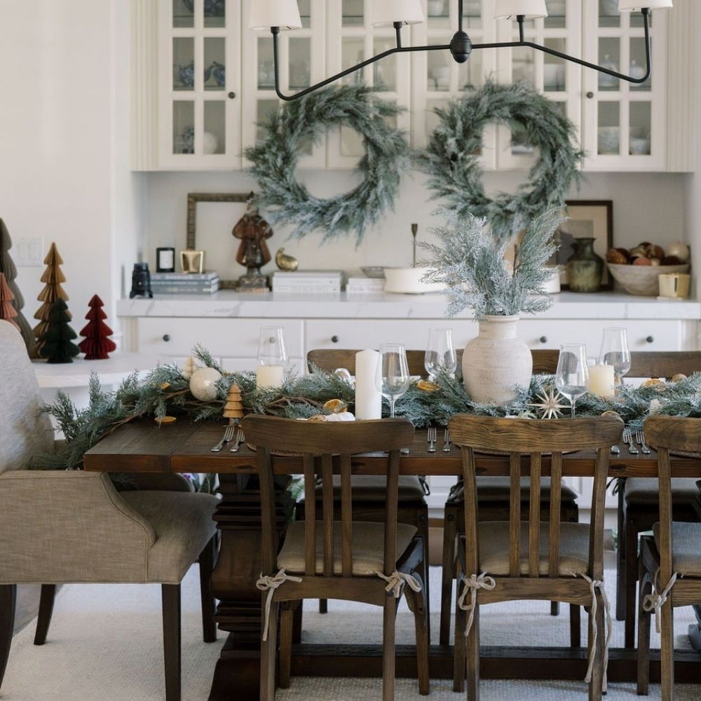9' Flocked Cedar Garland