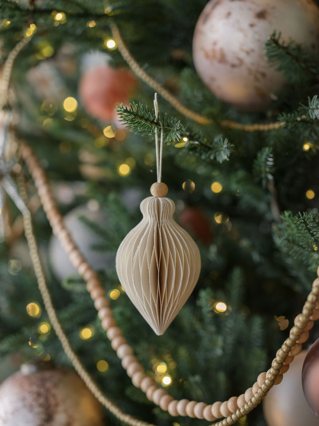 Paper Ornament on Timeless Tradition Collection