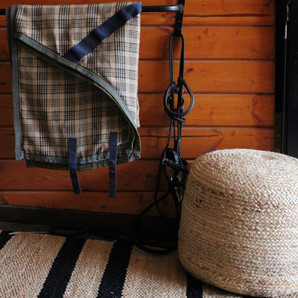 Luxury Handcrafted Round Braided Jute Ottoman Pouf - Eco-Friendly Bohemian Home Accent